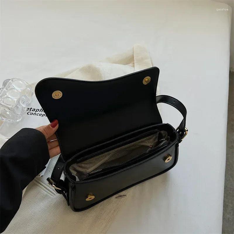 KLÆDT® Pureline Purse
