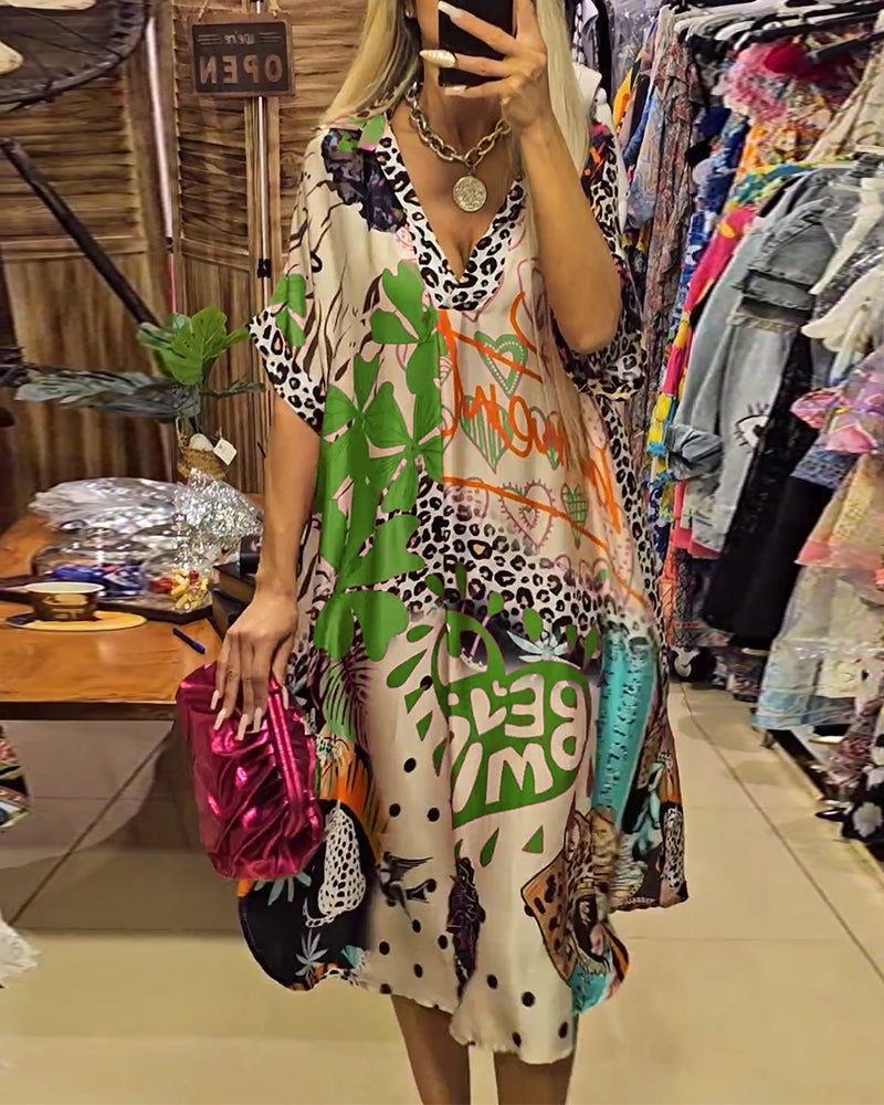 Laluna® | Casual jurk met Diepe V-hals en Kleurrijke Print