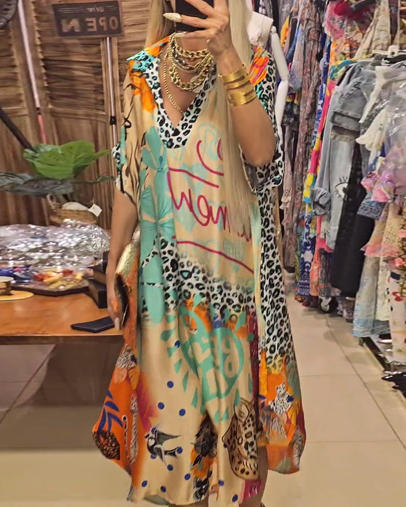 Laluna® | Casual jurk met Diepe V-hals en Kleurrijke Print
