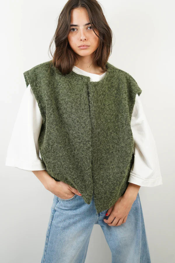 Fashionable Vest